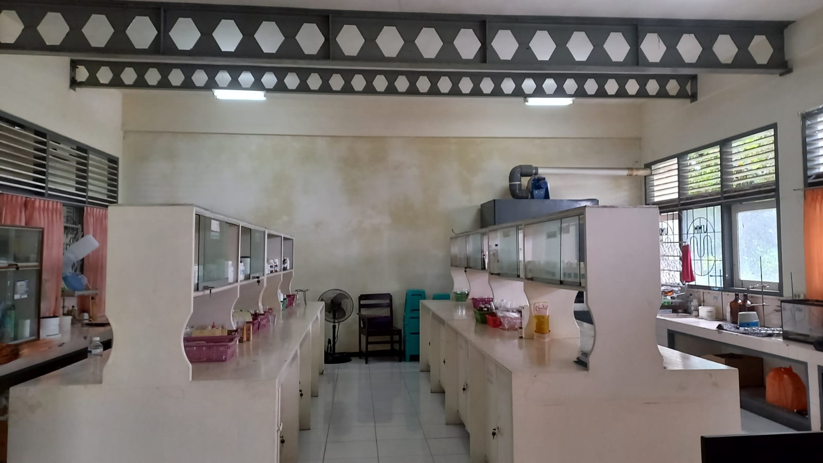 Laboratorium Kimia Dasar