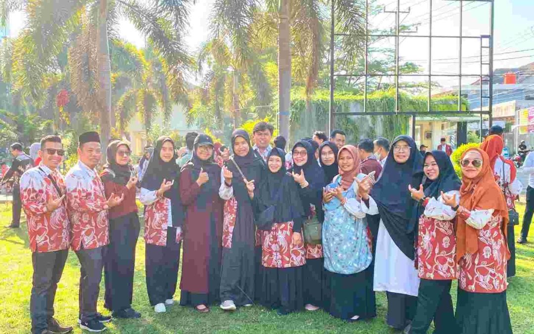 Semangat Merdeka Menggelora, FAPERTA UMMAT Hadiri Upacara Bendera HUT RI ke-81 Universitas Muhammadiyah Mataram